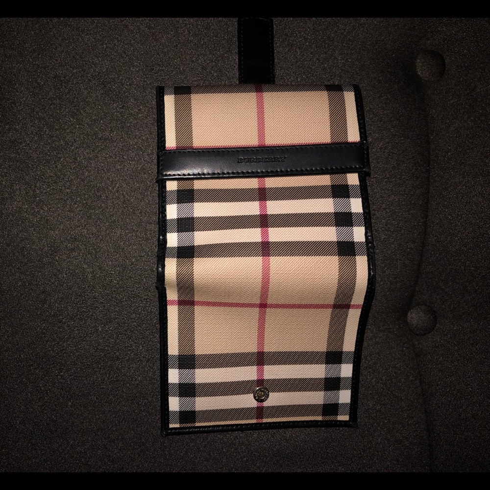 Burberry black plaid wallet - Picture 8 of 8